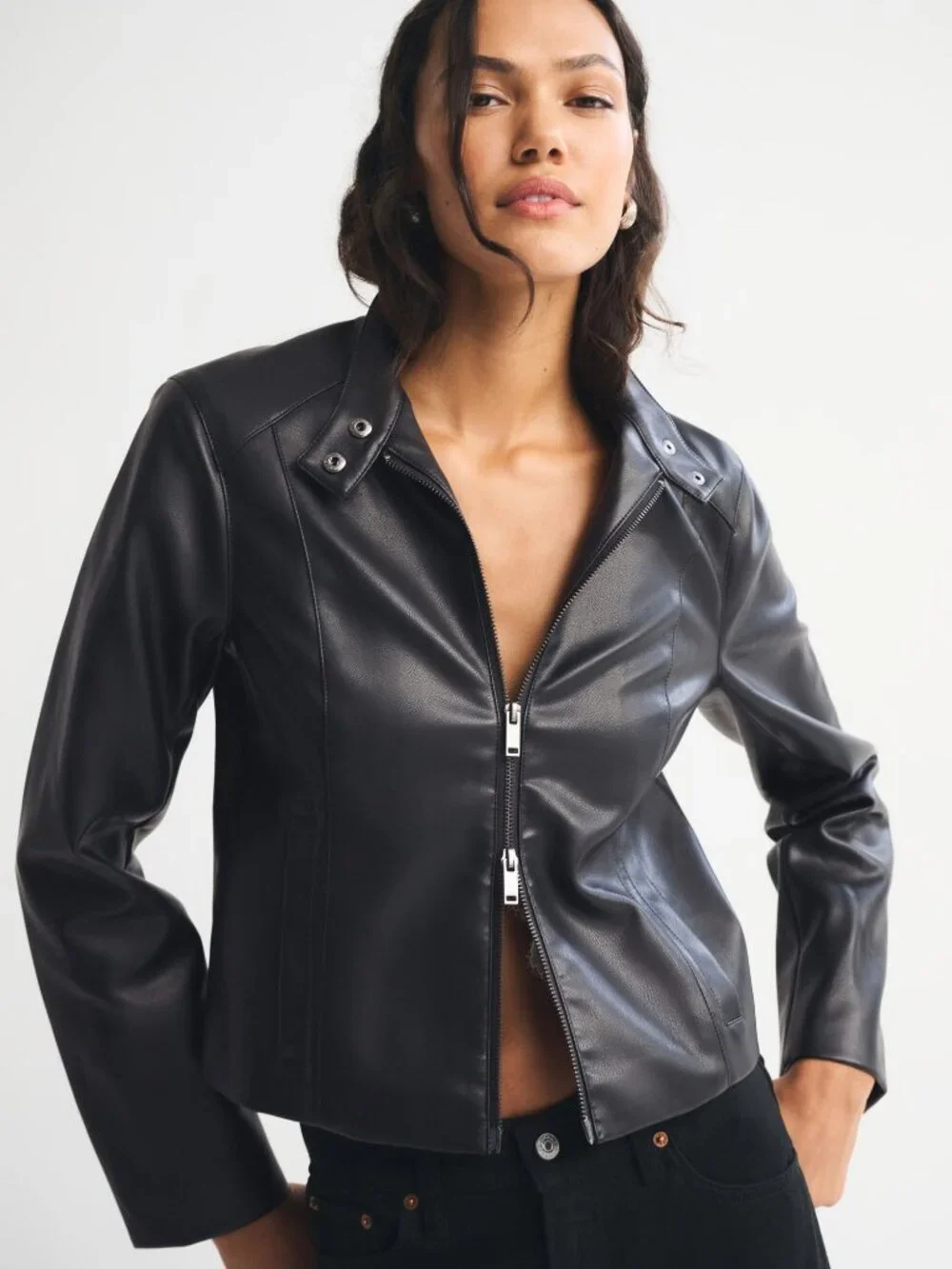 slim vegan leather mockneck jacket - Picture 4 of 14